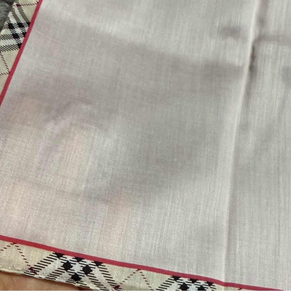 Burberry Beige and Pink Scarf cotton - Picture 9 of 16